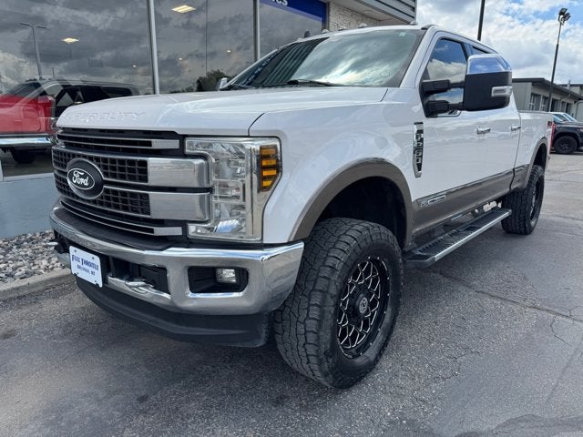 2019 Ford Super Duty F-250 SRW King Ranch in White — front three-quarter view