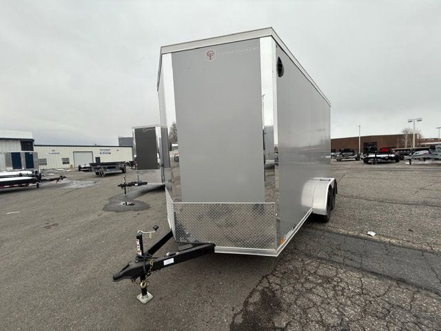 26 CROSS ENCLOSED CARGO Base in Silver — front three-quarter view