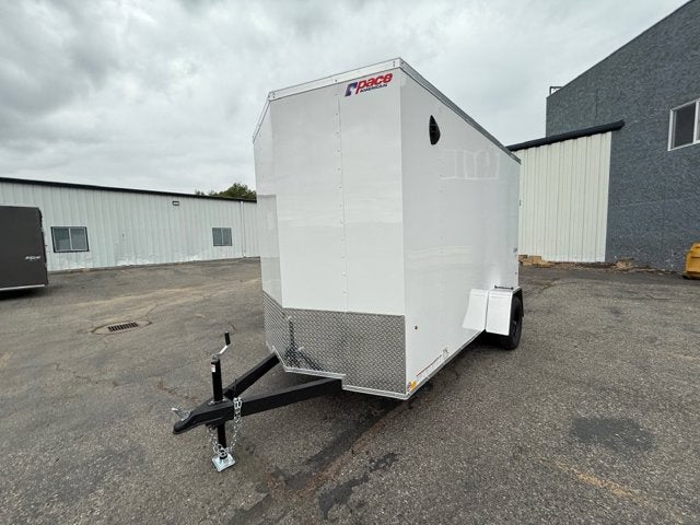 26 PACE CARGO 3K Base in White — front three-quarter view